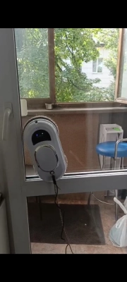 8461259-large-review-robot-dlya-mittya.webp